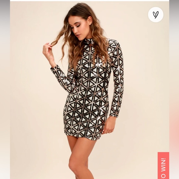 Lulus | Waking Up in Vegas dress in rose gold | XS - Picture 6 of 8